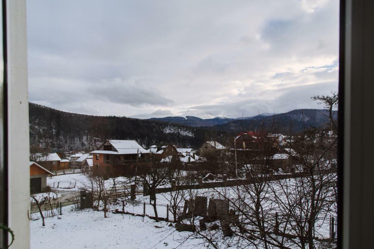 Zabava Apartment Yaremche Bagian luar foto